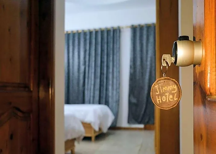 Jimmy Bed & Breakfast 3*